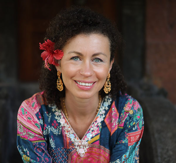 edyta-sicinska-wyzwanie-ajurweda Edyta Sicińska, która stworzyła bezpłatne szkolenia o ajurwedzie.